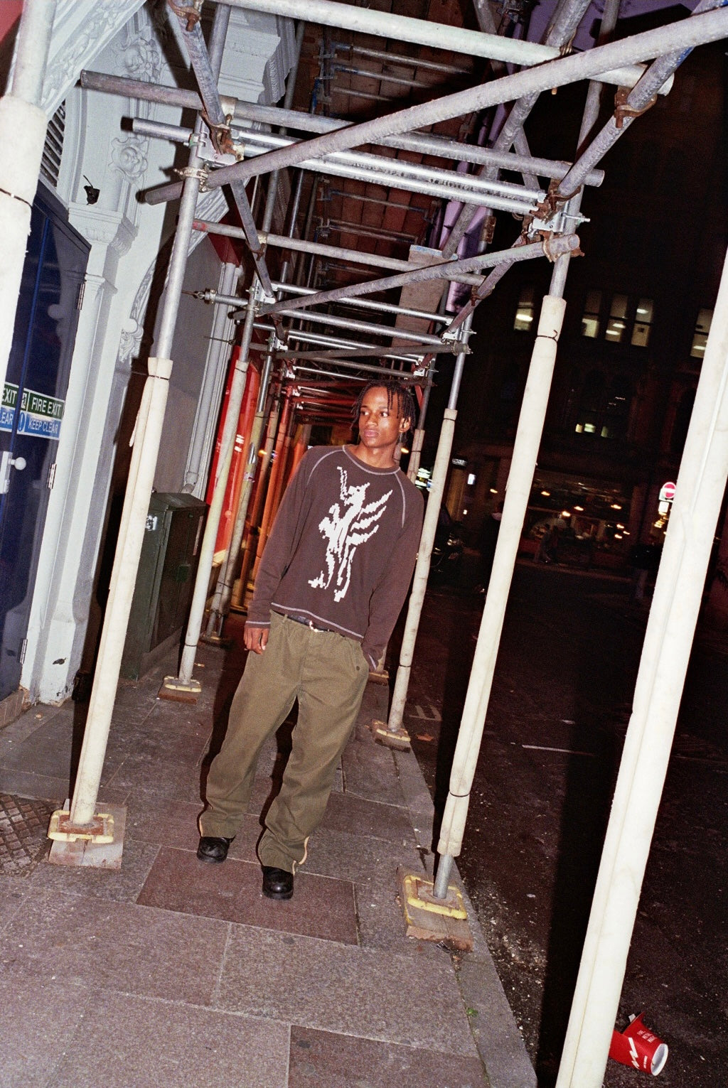LS WAFFLE TEE - BROWN